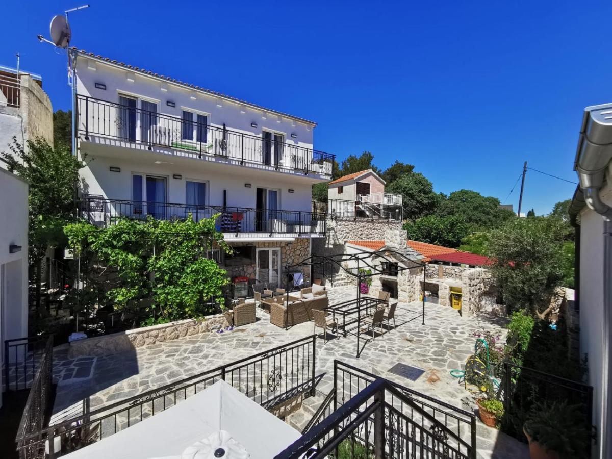 Tisno Resort 외부 사진