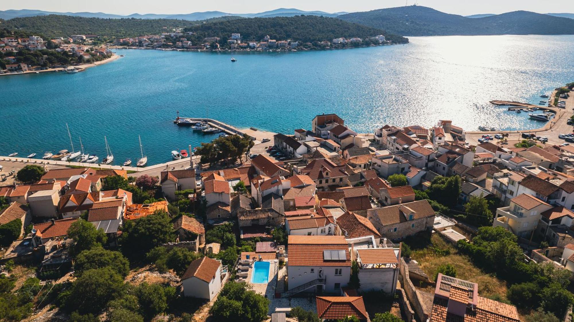 Tisno Resort 외부 사진